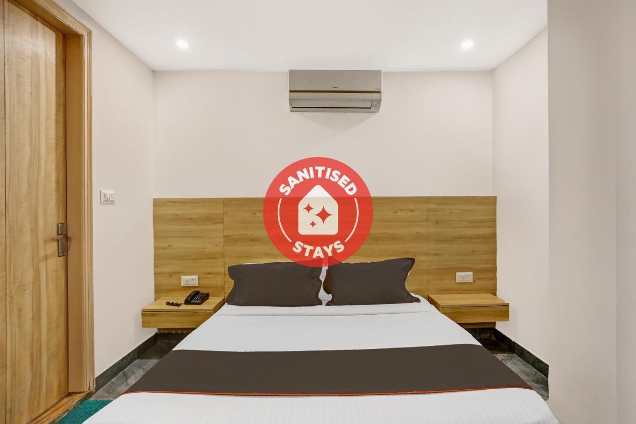 Oyo 81641 Collection O Hotel A1 Residency New Delhi Luaran gambar