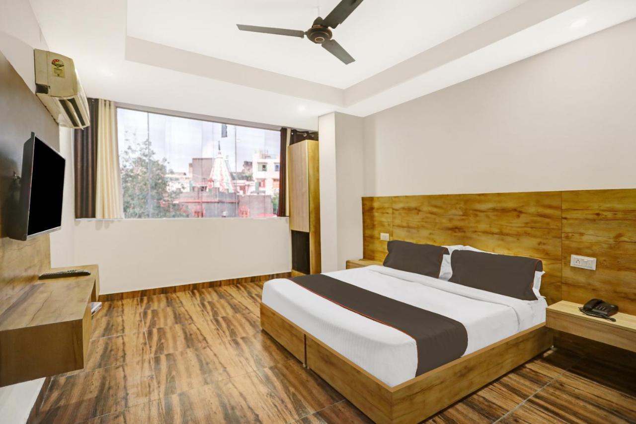 Oyo 81641 Collection O Hotel A1 Residency New Delhi Luaran gambar